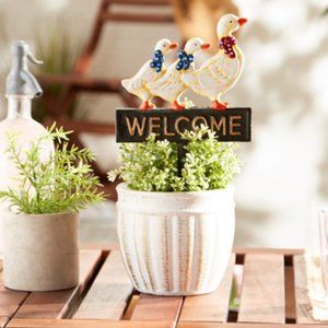 Cast Iron Welcome Garden Stake Ducks Free Shipping